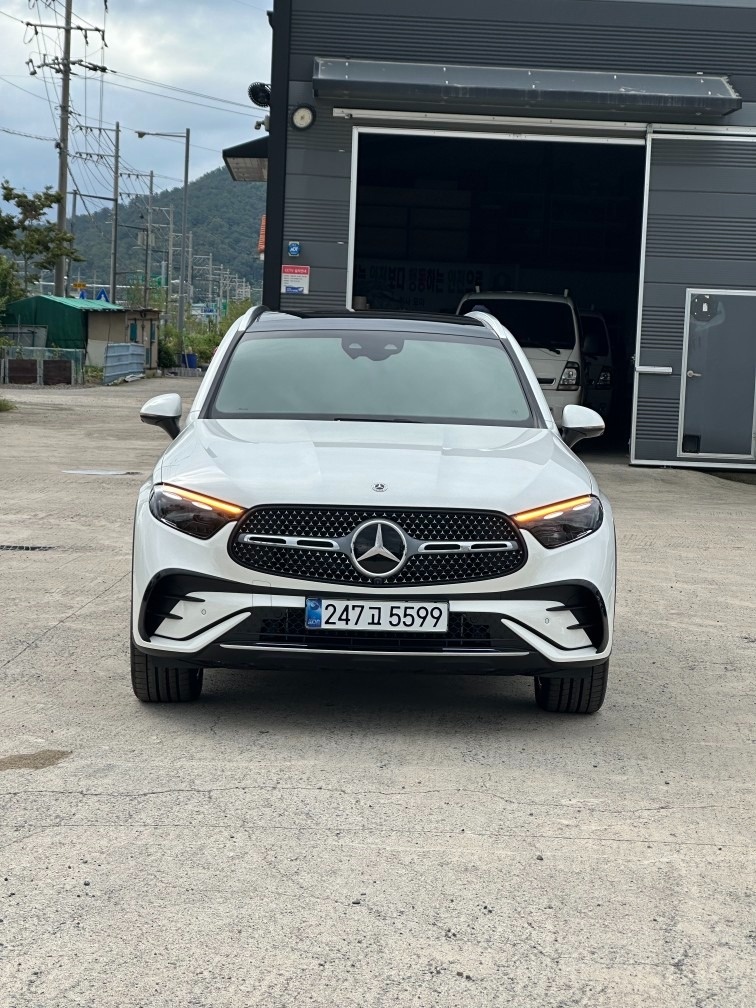 GLC X254 GLC300 4Matic (258마력)AMG Line 매물 썸네일