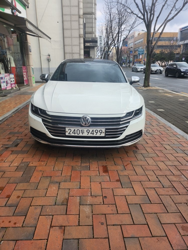 아테온 2.0 TDi 매물 썸네일