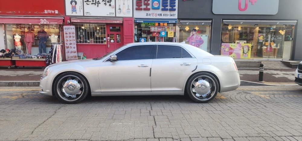 300C 3.6(VVT) V6 매물 썸네일