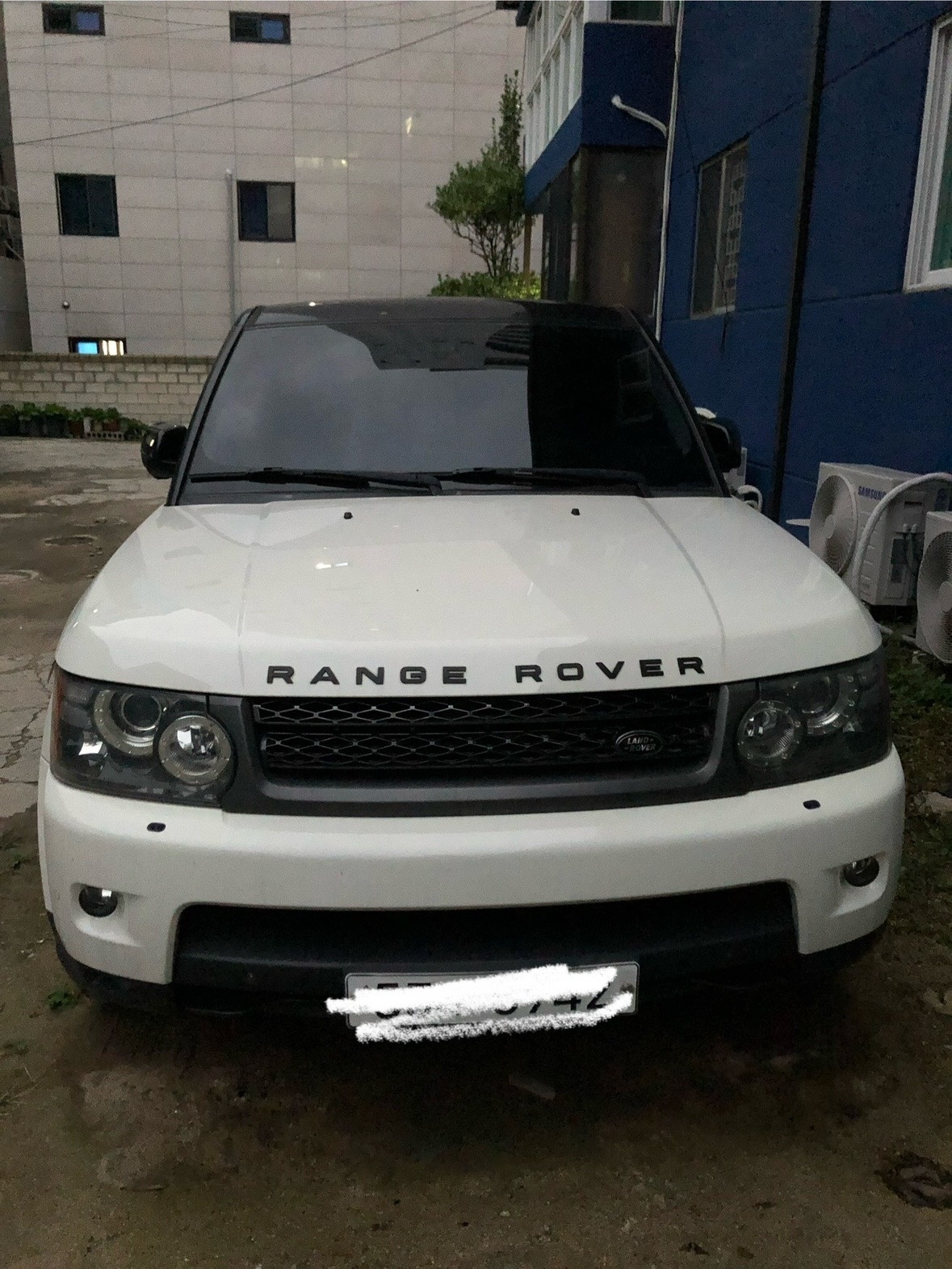 레인지로버 스포츠 L320 3.0 TD V6 매물 썸네일