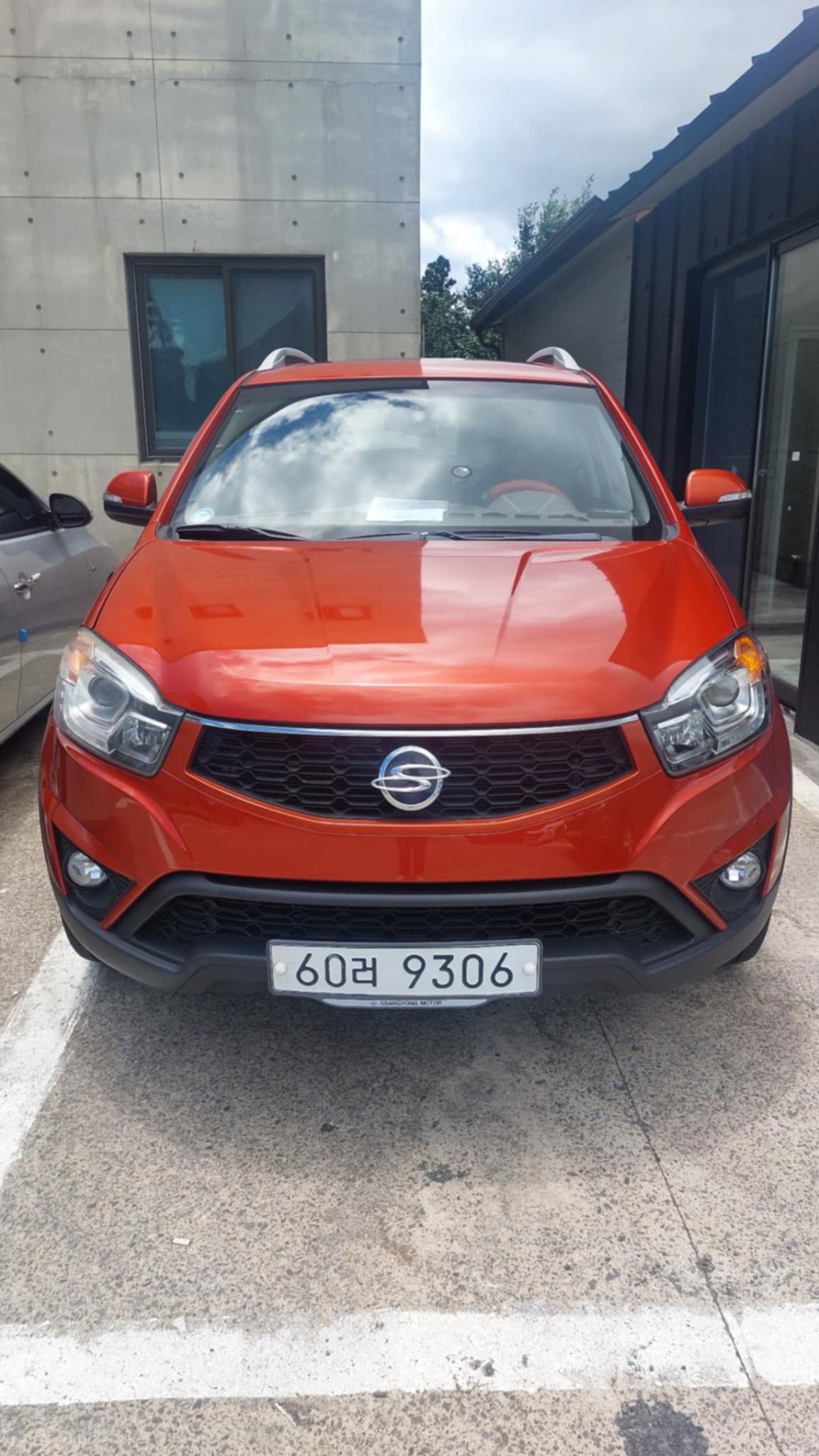 뉴 코란도 C C200 5인승(디젤 2.0) 4WD CVT 고급 매물 썸네일