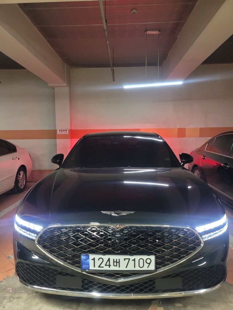 G90 RS4 5인승 3.5T AWD 20인치 (다크하이퍼 SDS) 매물 썸네일