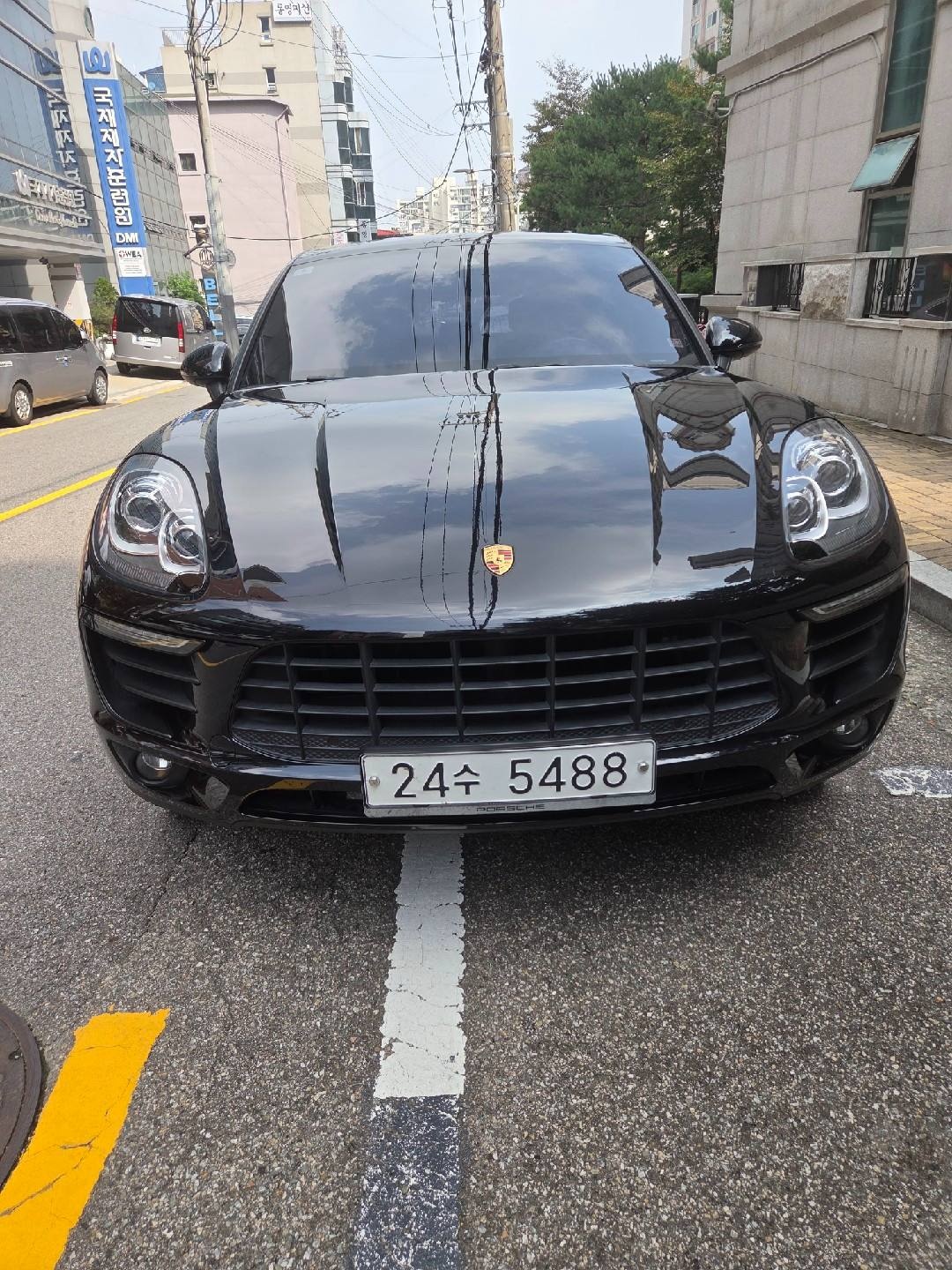 마칸 95B 2.0 (R4 TFSI) 4WD 전기형 (252마력) 매물 썸네일