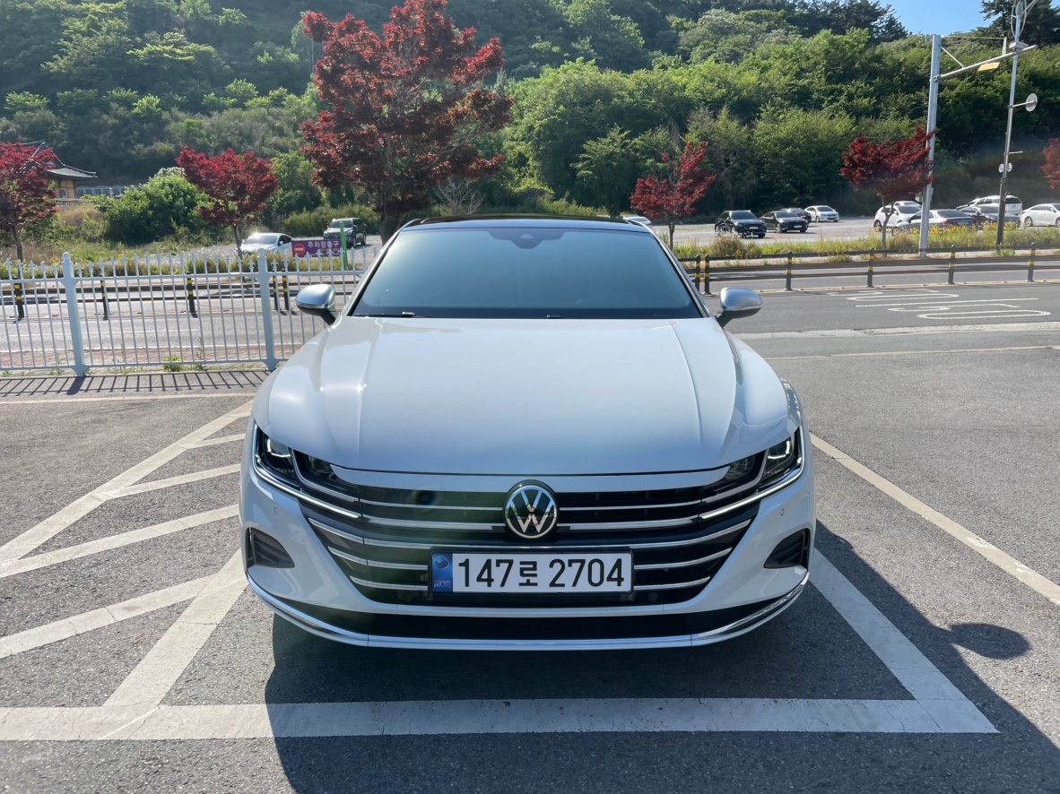 아테온 2.0 TDi 프레스티지 매물 썸네일