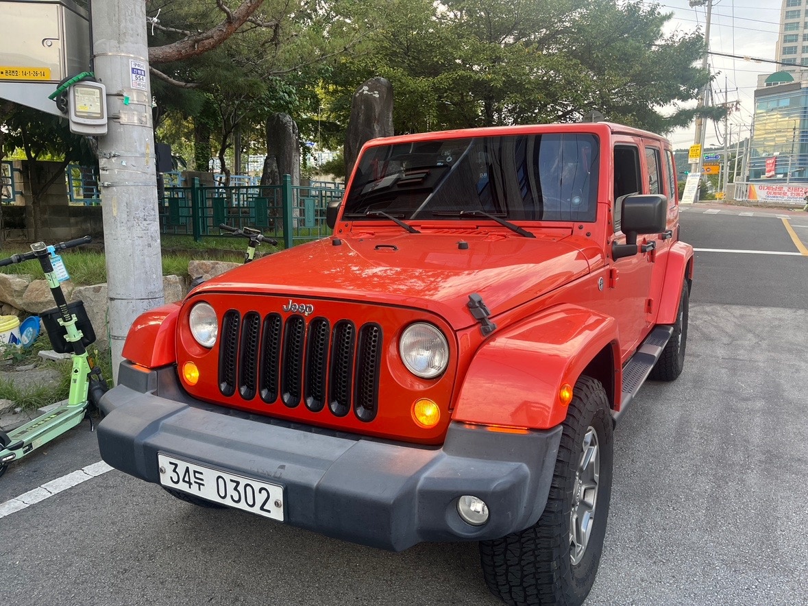 랭글러 JK 가솔린 3.6 4WD 사하라 4도어 매물 썸네일