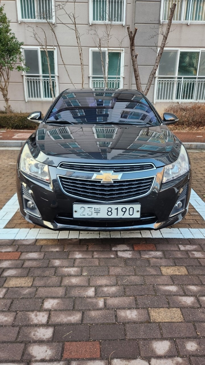 크루즈 J300 4도어 1.8 DOHC FWD LTZ 매물 썸네일