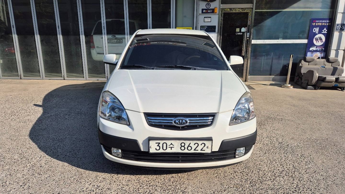 뉴 프라이드 JB 4DR 1.6(CVVT) SLX 매물 썸네일
