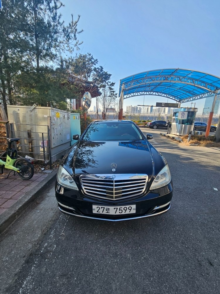 S 클래스 W221 S500 L (388마력) 매물 썸네일