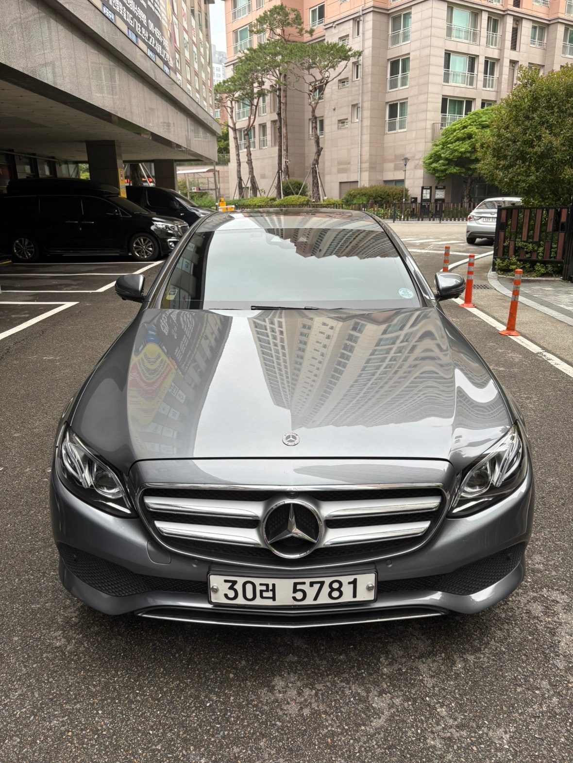 E 클래스 W213 E300 4Matic 전기형 (211마력) 매물 썸네일
