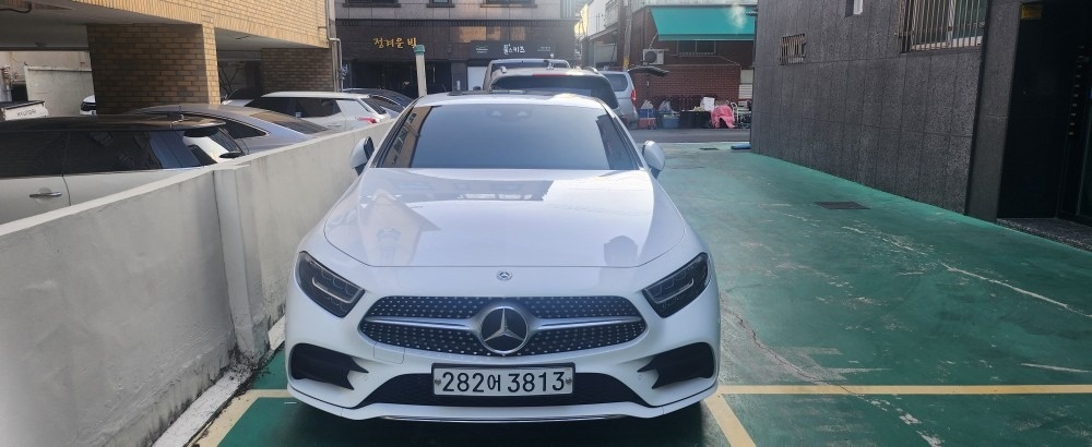 CLS 클래스 C257 CLS300 d AMG Line  (239마력) 매물 썸네일