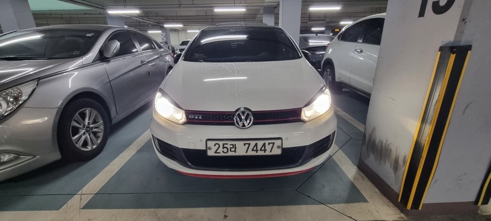 골프 Ⅵ 5K 2.0 GTI 5도어 매물 썸네일