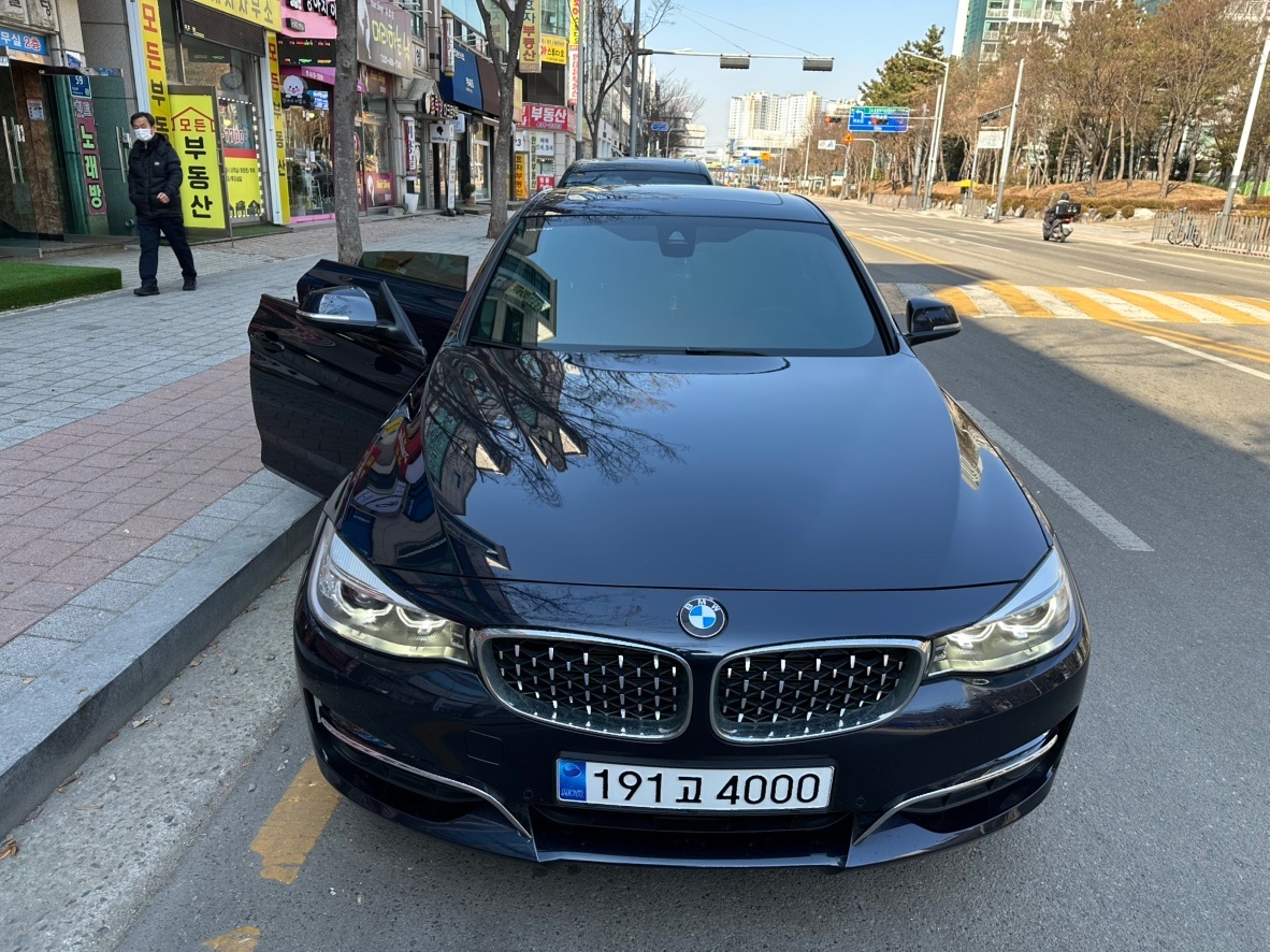 3시리즈 GT F34 GT 320d 페이스리프트 (190마력) 매물 썸네일