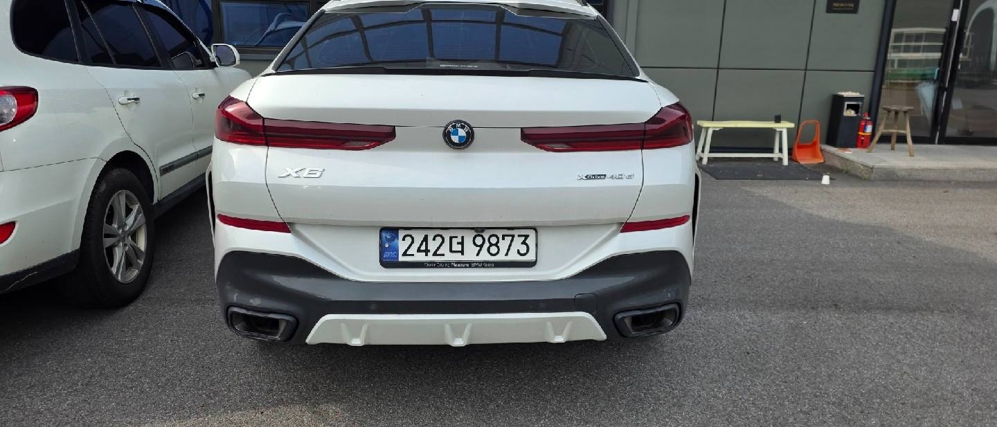 X6 G06 40d xDrive 후기형 (340마력)M 스포츠 온라인 익스클루시브 매물 썸네일