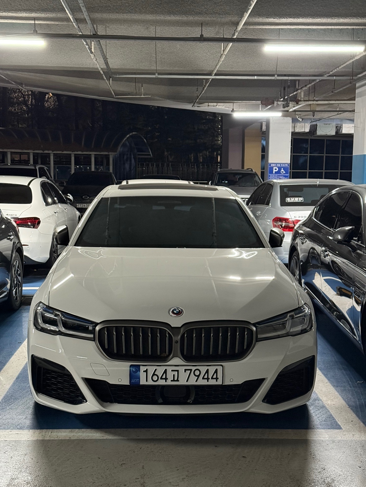 5시리즈 G30 M550 i xDrive 페이스리프트 (530마력) 매물 썸네일