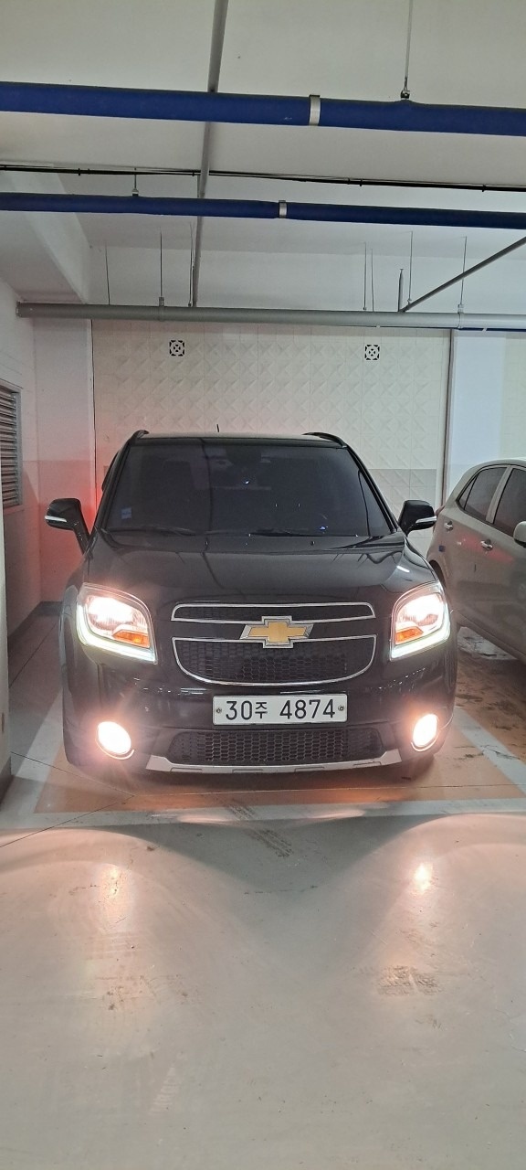 올란도 MPV7 7인승(2.0 LPi) FWD LT 프리미엄 매물 썸네일