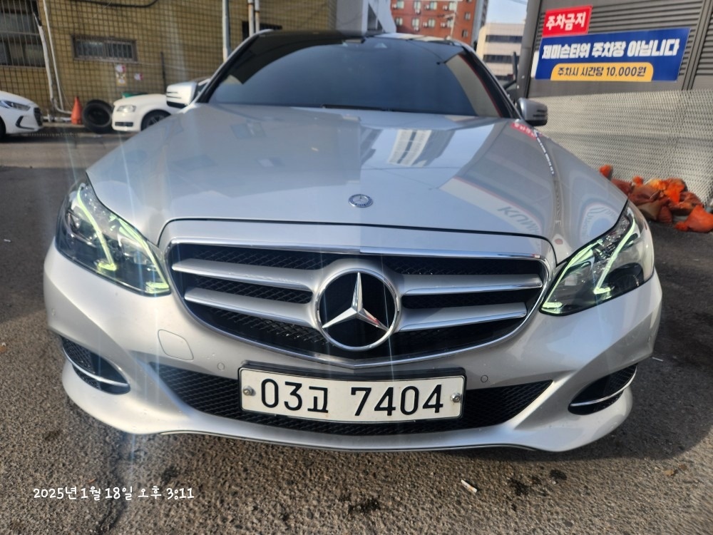 E 클래스 W212 E300 4Matic 후기형 (252마력)아방가르드 매물 썸네일