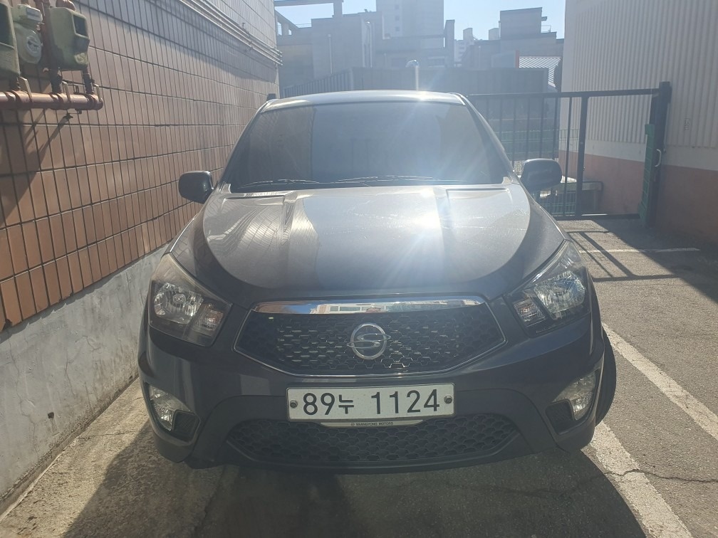 코란도 스포츠 Q150 5인승(CX7 2.0) 4WD 클럽 매물 썸네일