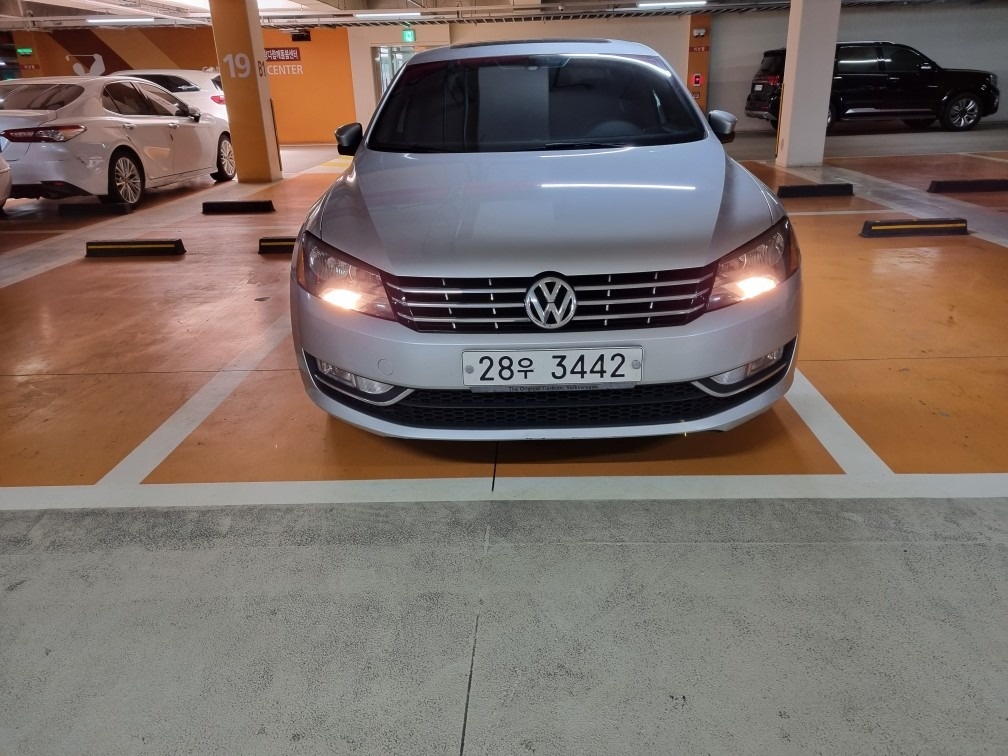 파사트 B7 2.0 TDI (140마력) 매물 썸네일