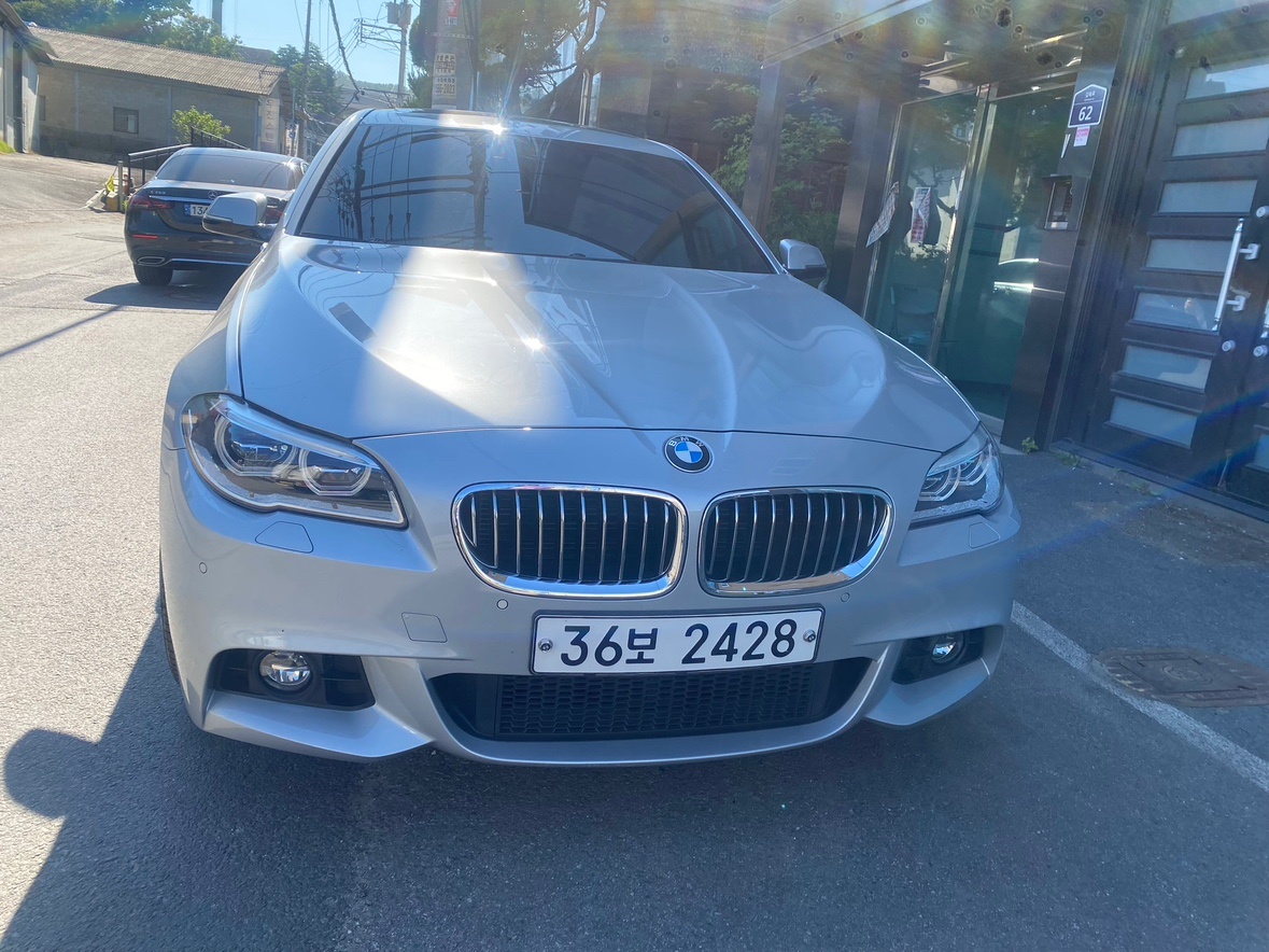 5시리즈 F10 520d xDrive (190마력)M 에어로 다이나믹 매물 썸네일