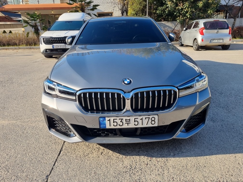 5시리즈 G30 530 i xDrive (252마력)M 스포츠 매물 썸네일