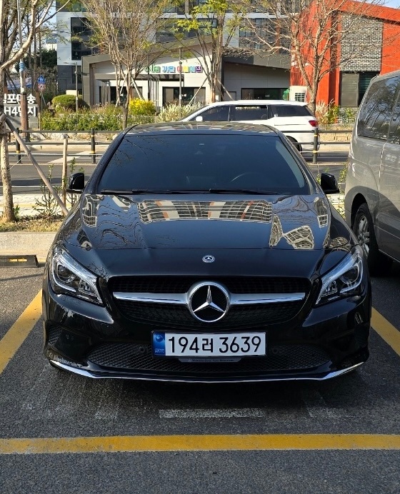 CLA 클래스 C117 CLA250 전기형 (184마력) 매물 썸네일