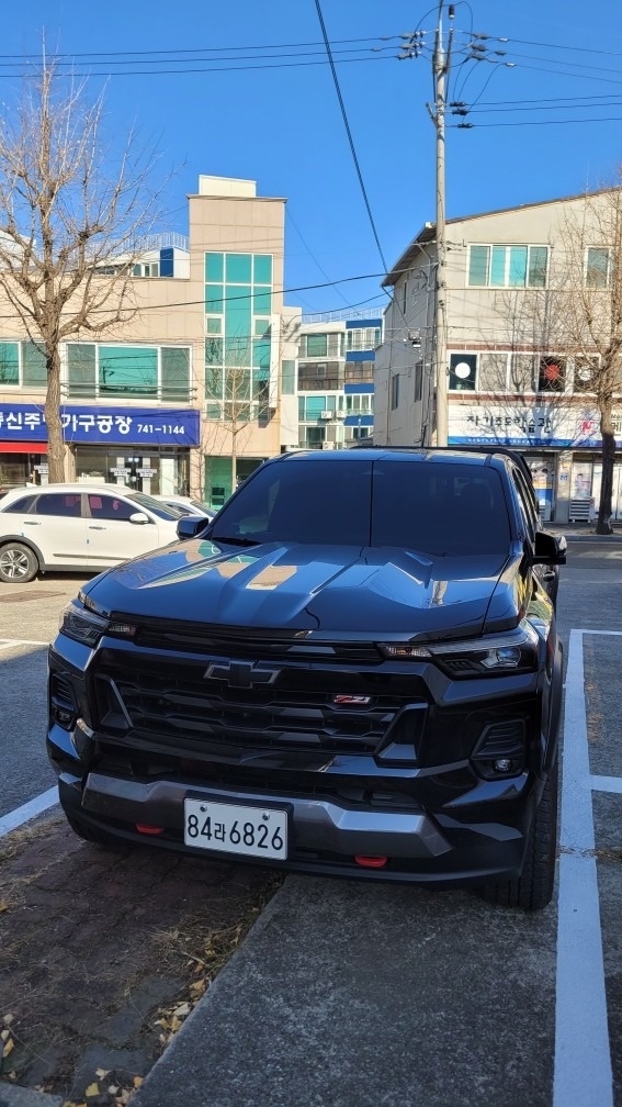 올 뉴 콜로라도 가솔린 2.7 AWD Z71(314마력) 매물 썸네일