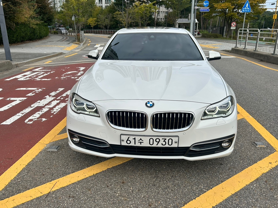 5시리즈 F10 528 i xDrive (245마력) 매물 썸네일