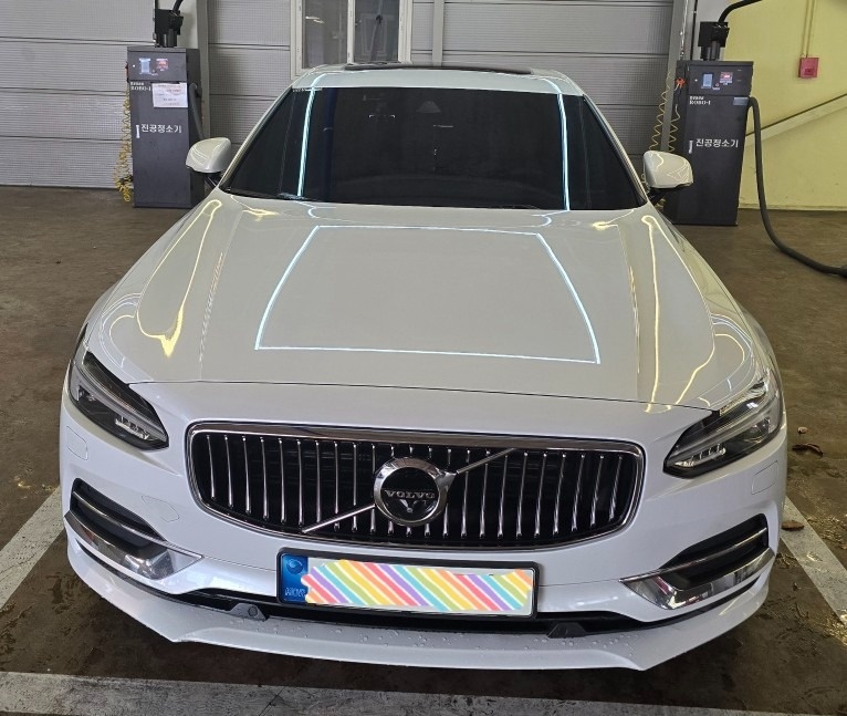 S90 Ⅱ D4 FWD 매물 썸네일