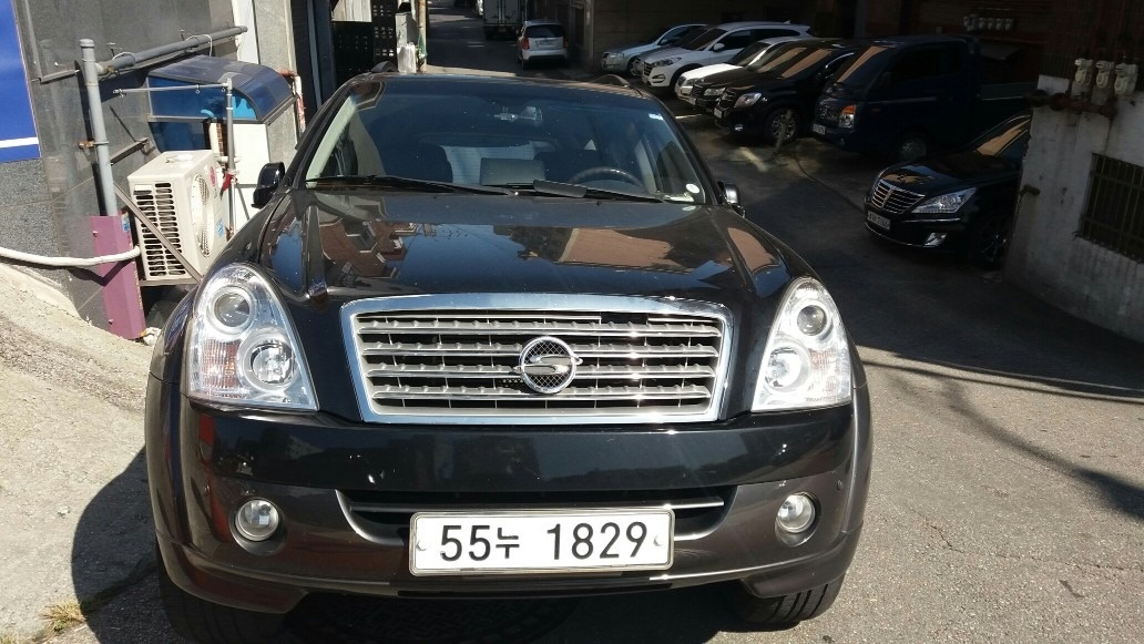 슈퍼 렉스턴 Y200 7인승(디젤 RX4) 4WD 최고급 매물 썸네일