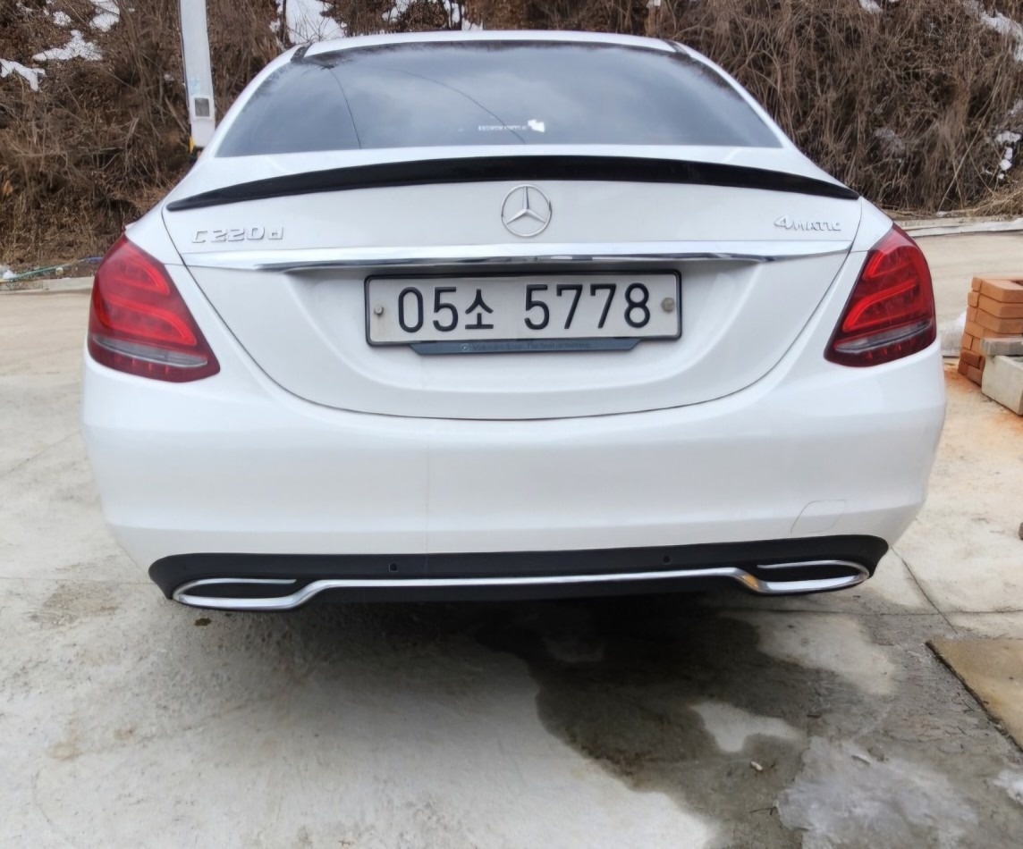 C 클래스 W205 C220 d 4Matic (170마력) 매물 썸네일