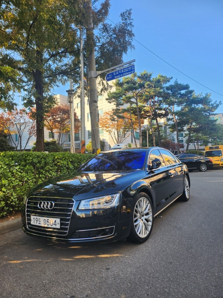 A8 D4/4H 50 TDI 콰트로 L (258마력) 매물 썸네일