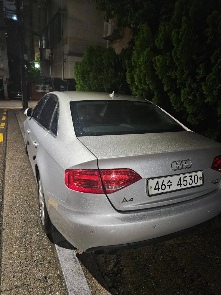 A4 B7/8EC 2.0 TFSI 콰트로 (200마력) 매물 썸네일