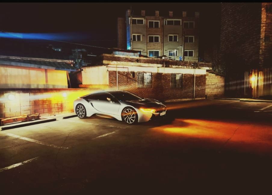 i8 I12 1.5 PHEV 쿠페 4WD 전기형 (231마력) 매물 썸네일