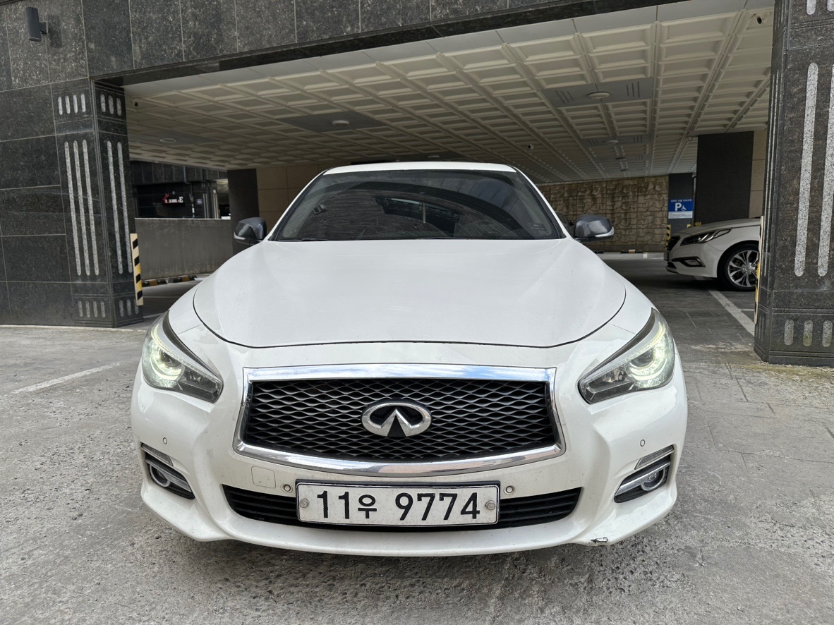 Q50 2.2d (170마력)프리미엄 매물 썸네일