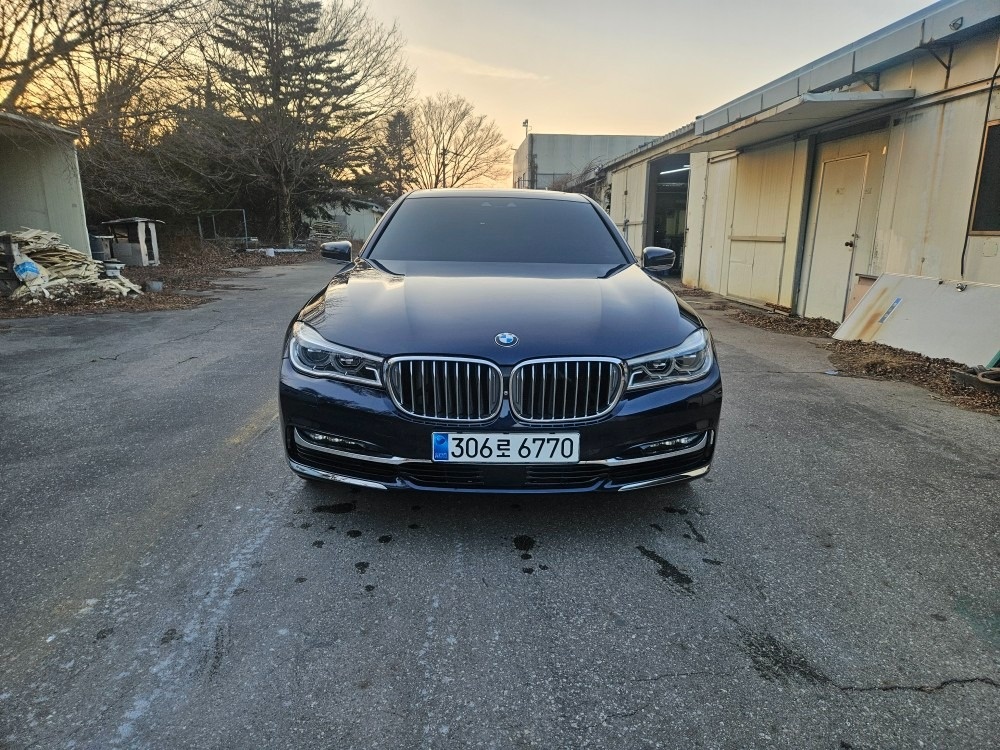 7시리즈 G11 730d xDrive 전기형 (265마력)프리미엄 매물 썸네일