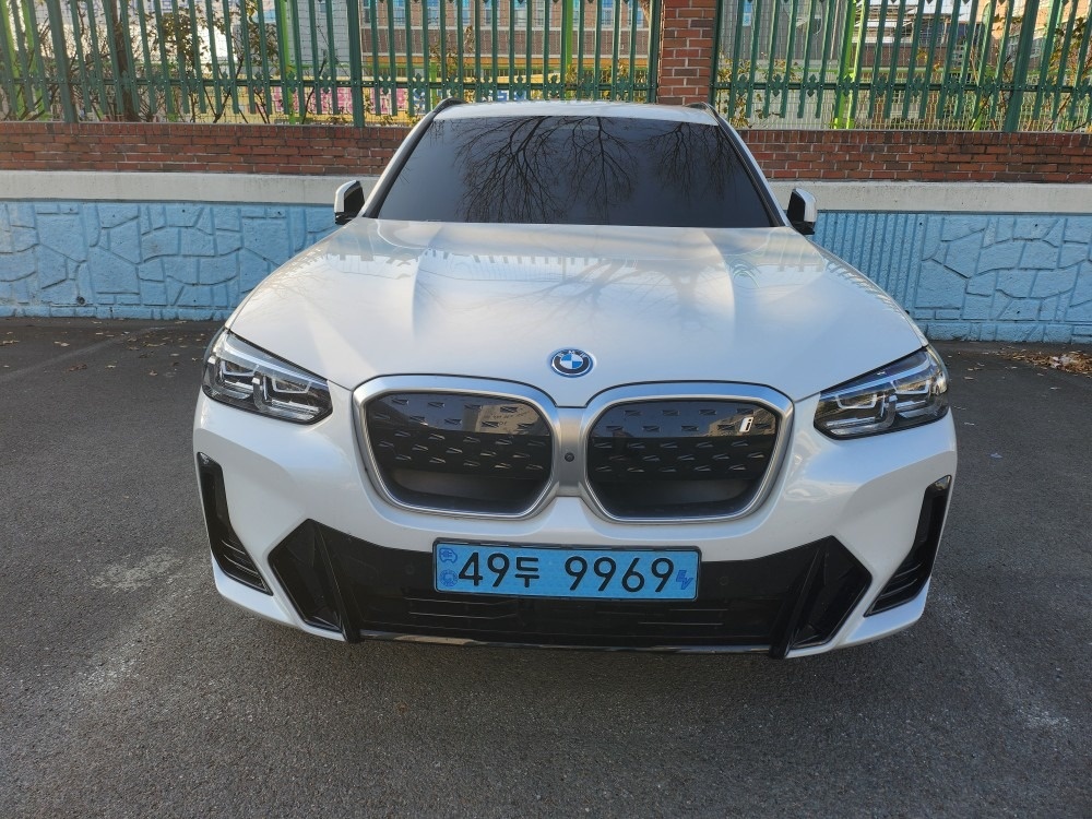 iX3 G08 BEV(74kWh) (286마력)M 스포츠 매물 썸네일