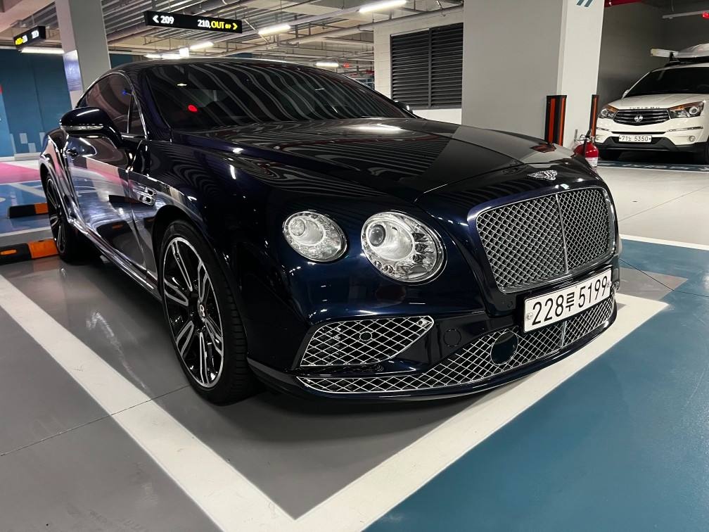 컨티넨탈 GT Ⅱ GT 4.0(V8) 쿠페 매물 썸네일