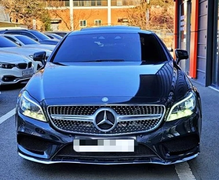 CLS 클래스 W218 CLS250 d 4Matic 후기형 (204마력) 매물 썸네일