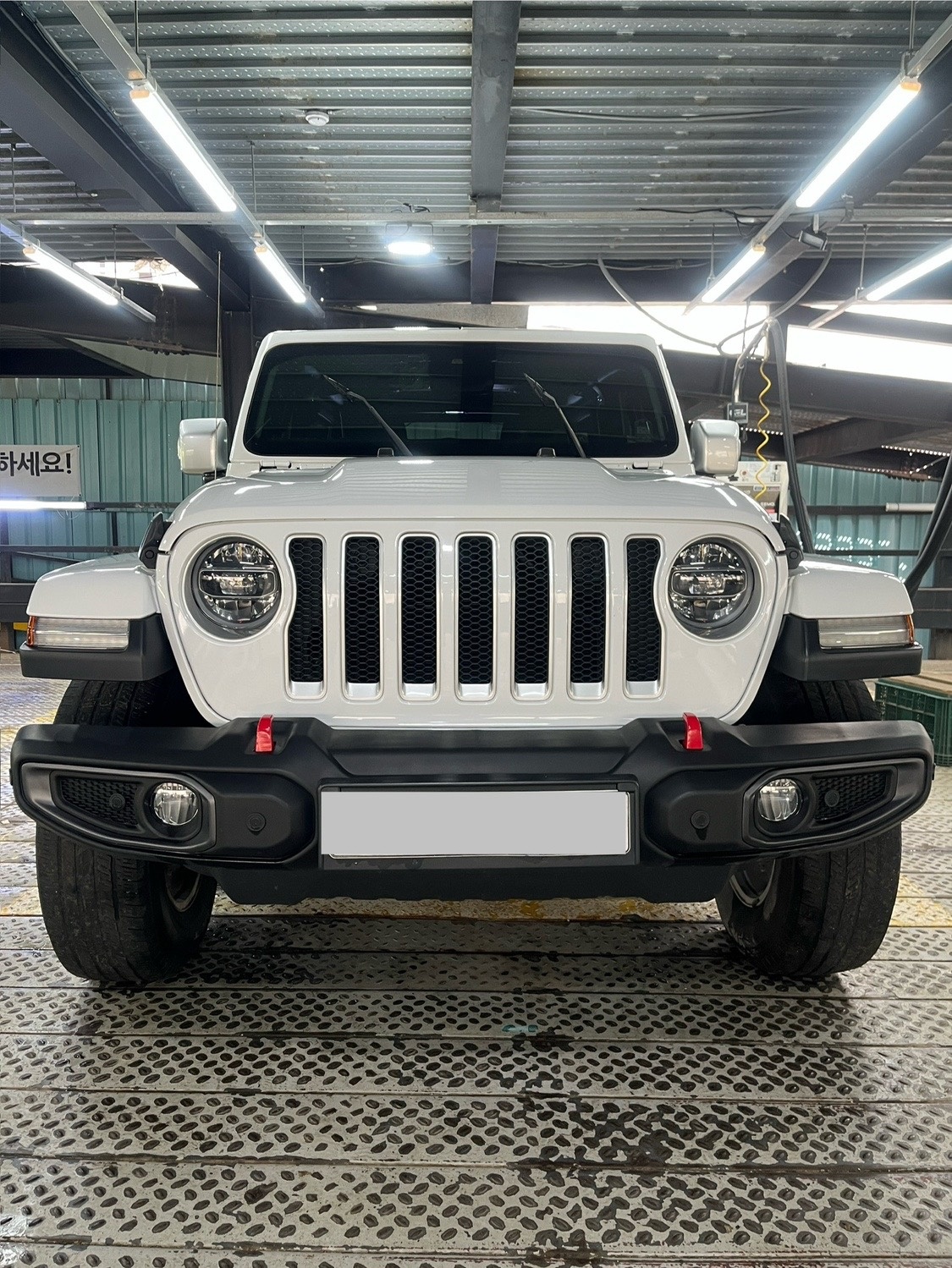 랭글러 JL 4도어 2.0 터보 4WD 오버랜드 매물 썸네일