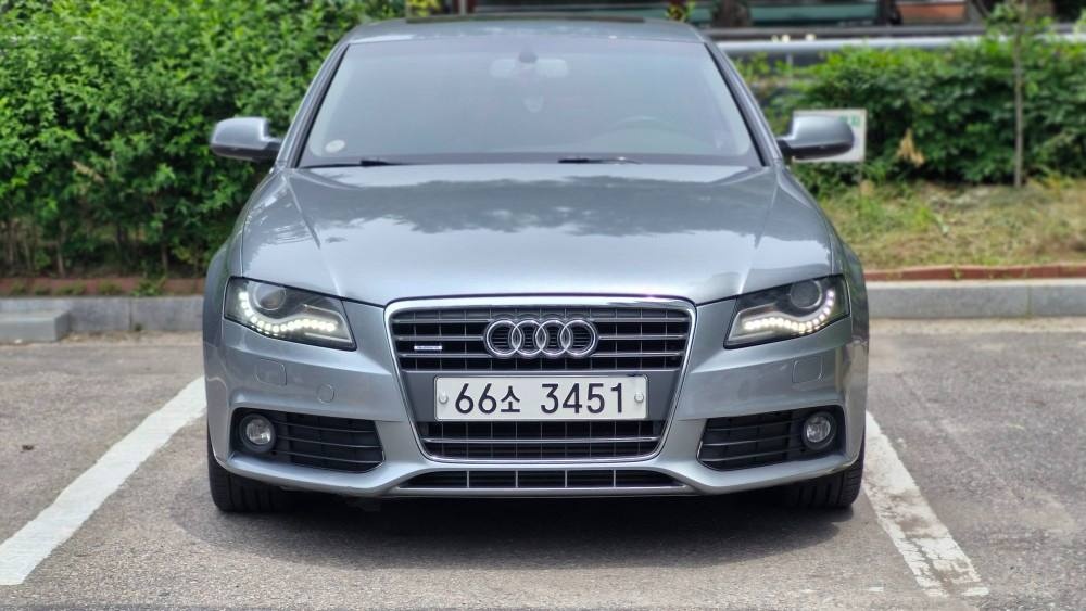 A4 B8/8K 2.0 TFSI 콰트로 (211마력)다이나믹 매물 썸네일