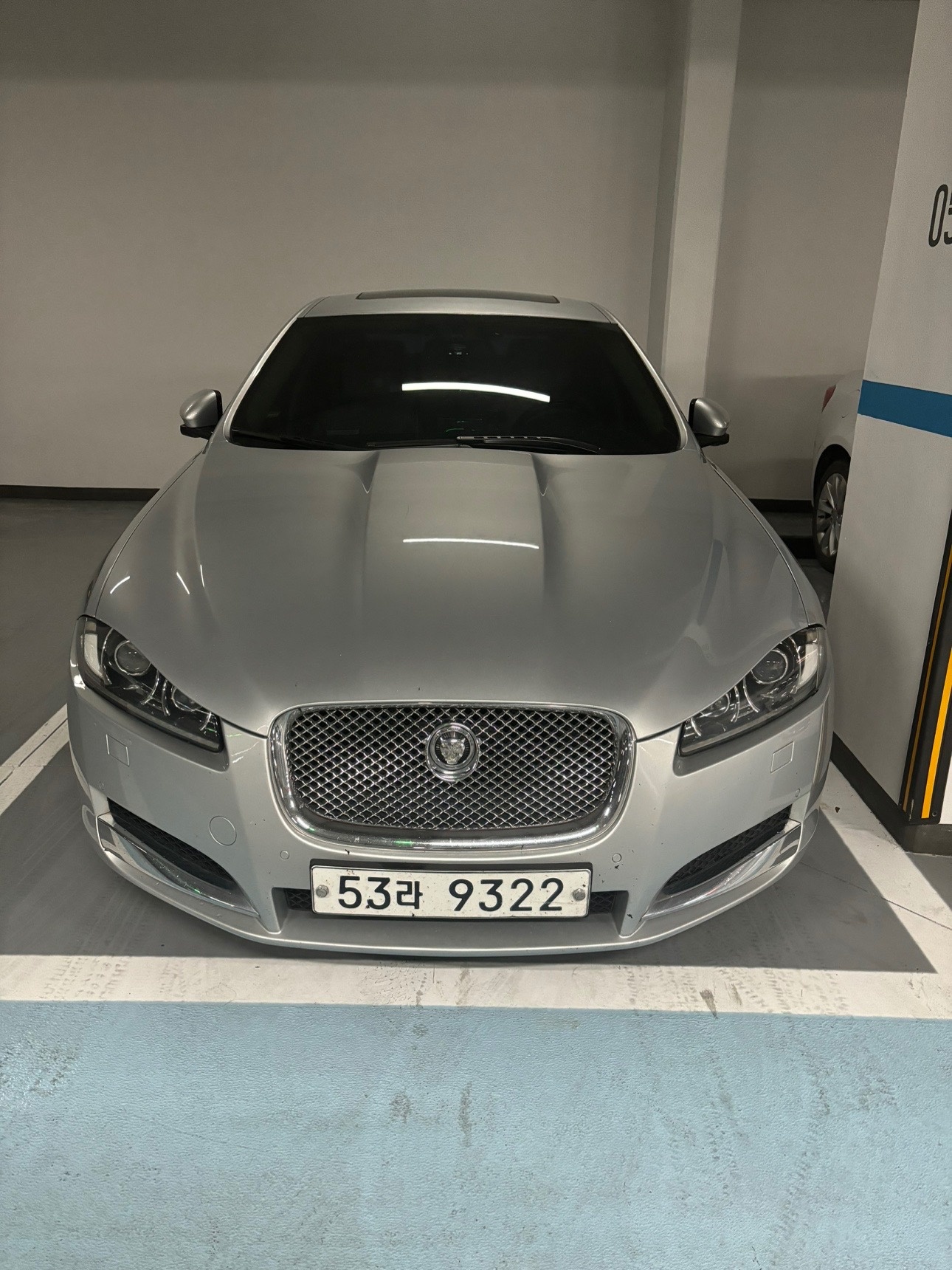 XF X250 3.0 d 럭셔리 매물 썸네일