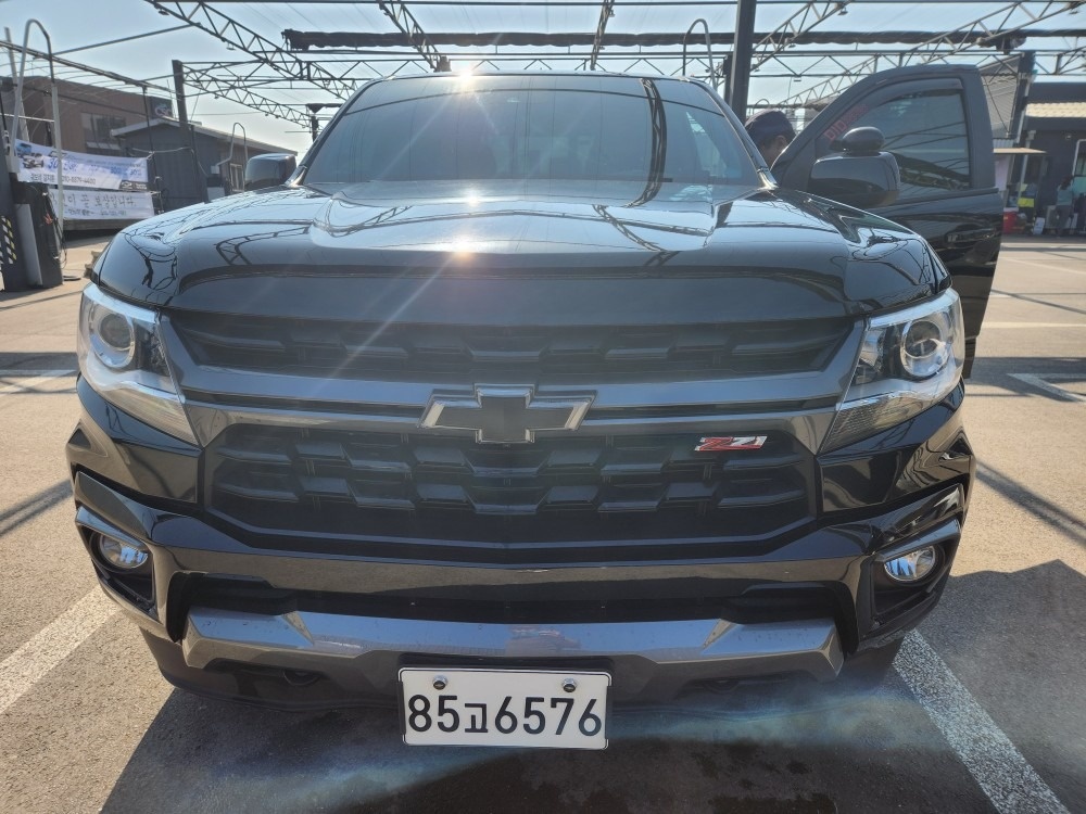 리얼 뉴 콜로라도 가솔린 3.6 AWD Z71-X 매물 썸네일