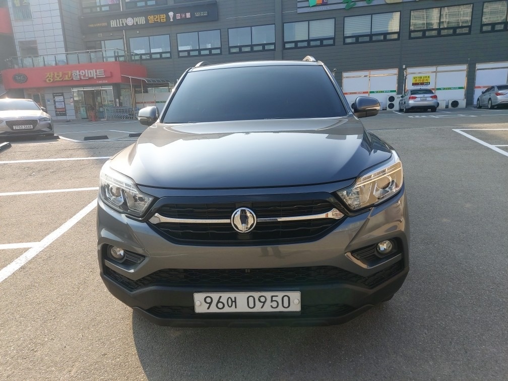 렉스턴 스포츠 Q200. G4 5인승(디젤 2.2) 4WD 어드벤처 매물 썸네일