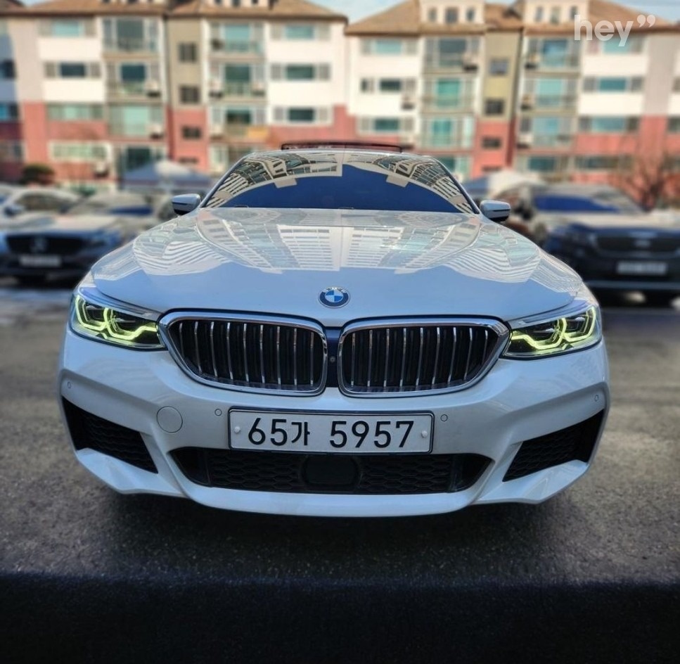 6시리즈 GT G32 GT 640 i xDrive (340마력)럭셔리 매물 썸네일