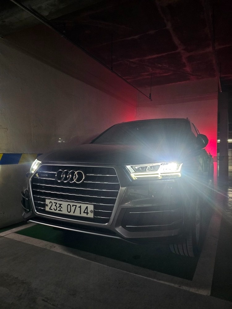 Q7 4M 35 TDI 콰트로 (218마력) 매물 썸네일