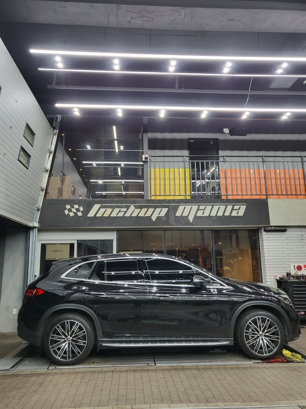 EQE SUV X294 EQE500 4Matic 전기형 (401km) 매물 썸네일