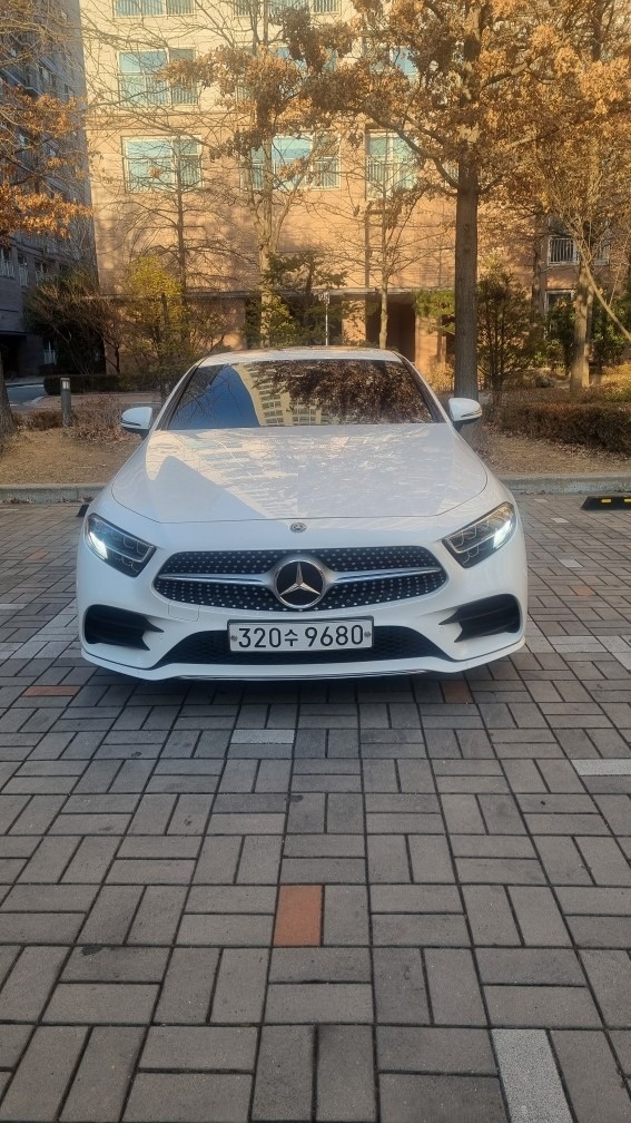 CLS 클래스 C257 CLS300 d 전기형 (239마력)AMG Line 매물 썸네일