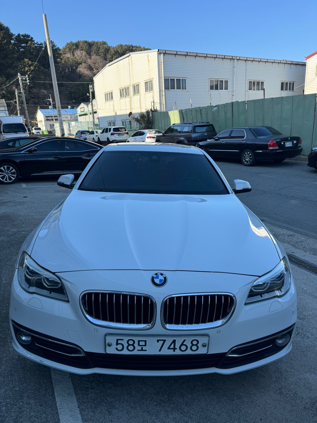 5시리즈 F10 528 i xDrive (245마력) 매물 썸네일