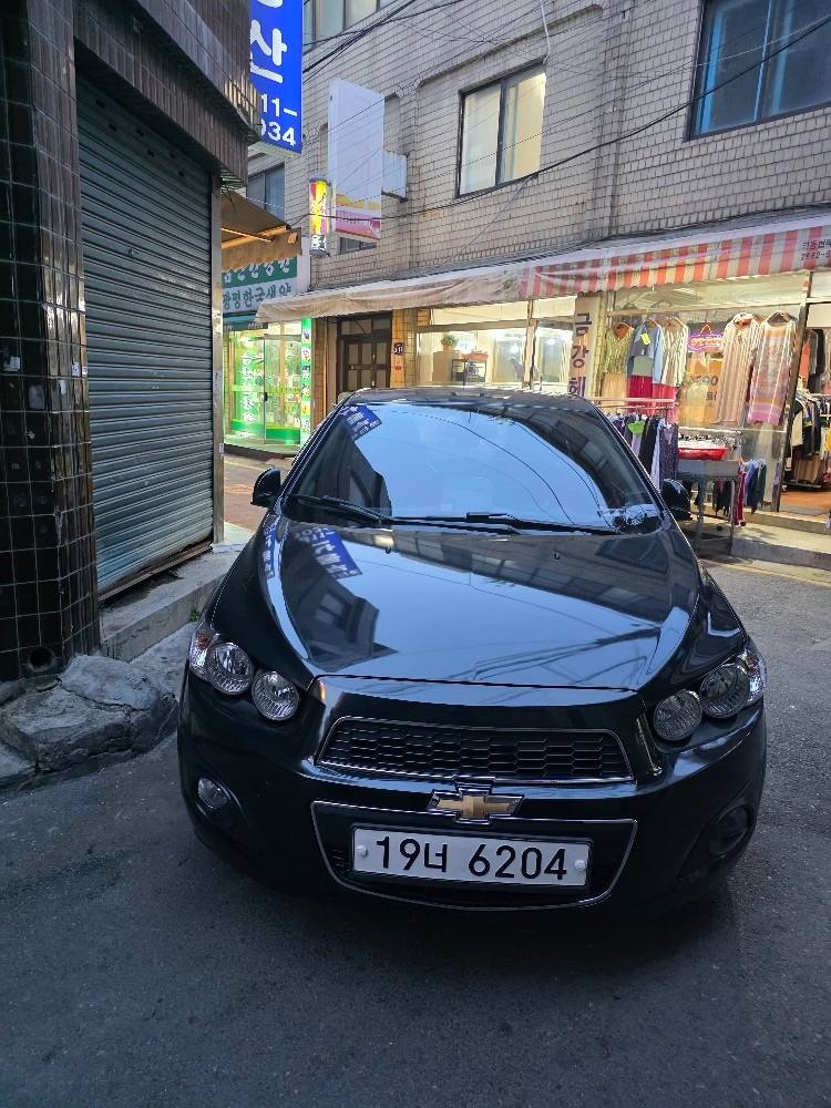 아베오 T300 4도어 1.6 DOHC (114마력) 매물 썸네일