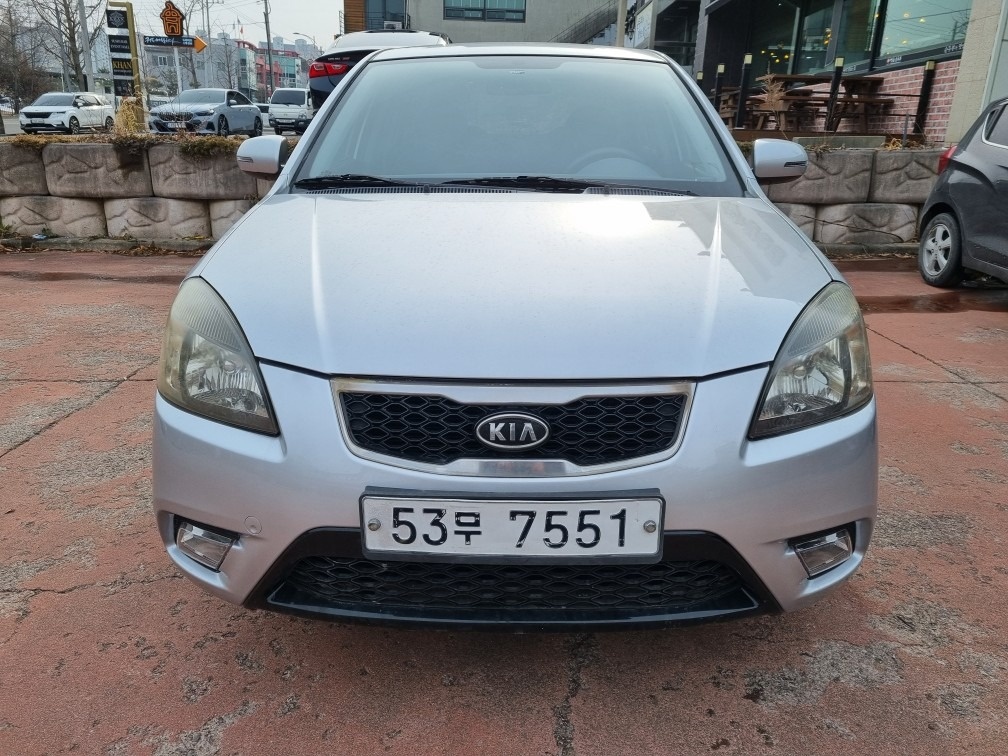 뉴 프라이드 JB 4DR 1.4(DOHC) LX 매물 썸네일